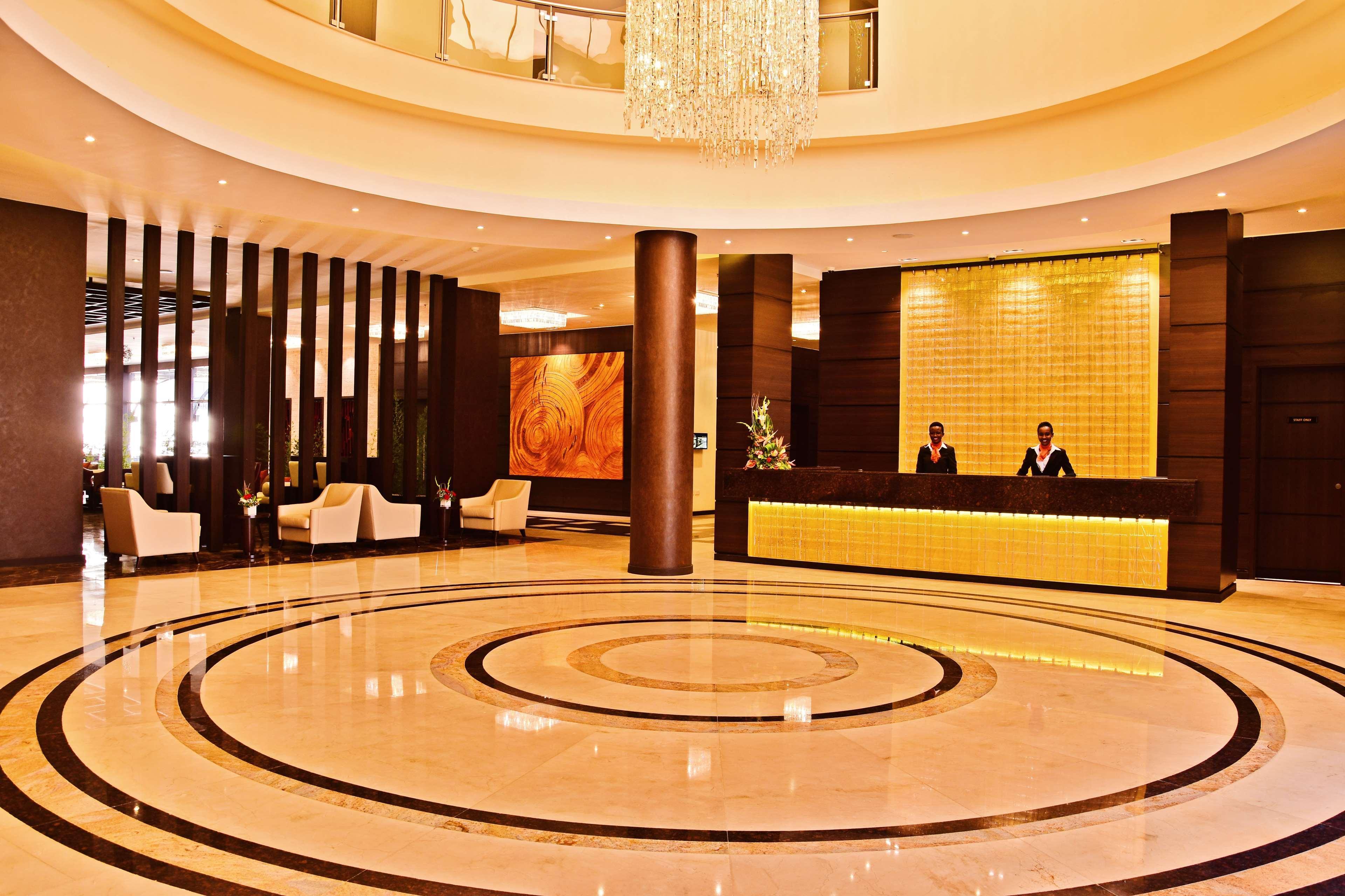 Doubletree By Hilton Nairobi Hotel Luaran gambar