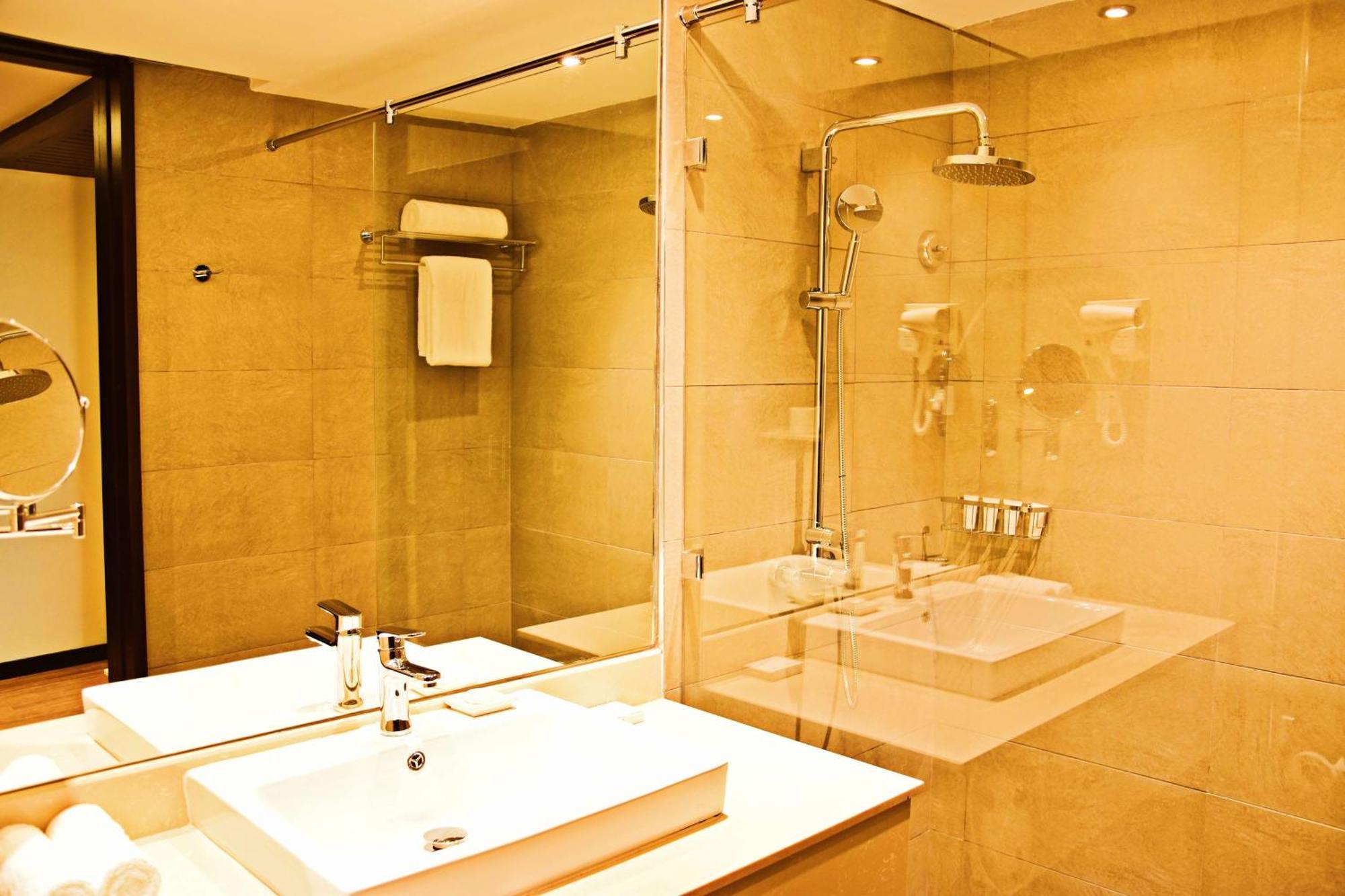 Doubletree By Hilton Nairobi Hotel Luaran gambar
