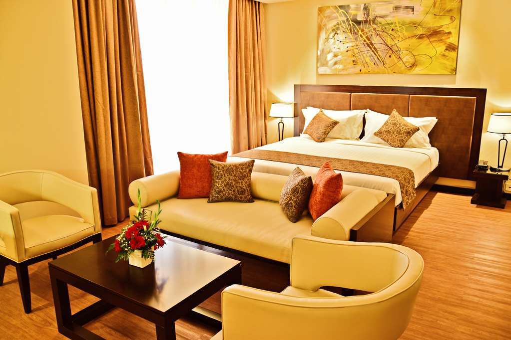 Doubletree By Hilton Nairobi Hotel Bilik gambar